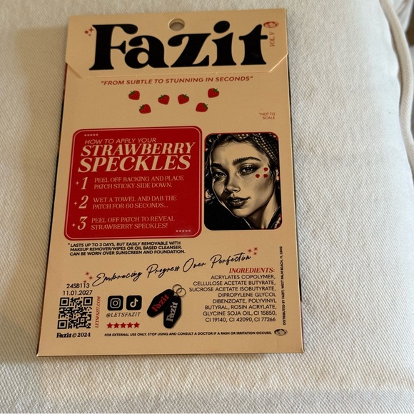 Fazit Strawberry Speckles Makeup Patches new - Picture 4 of 7
